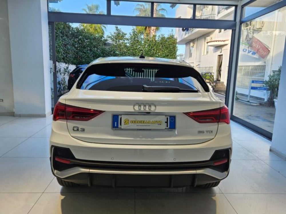 Audi Q3 Sportback usata a Napoli (8)