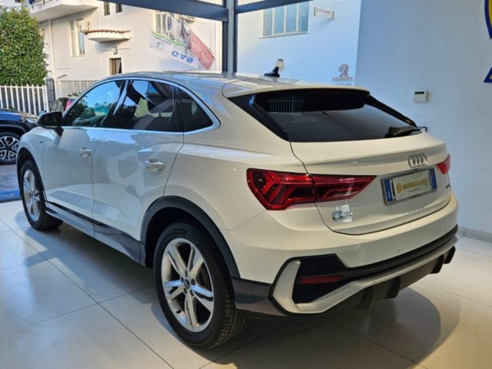 Audi Q3 Sportback usata a Napoli (9)