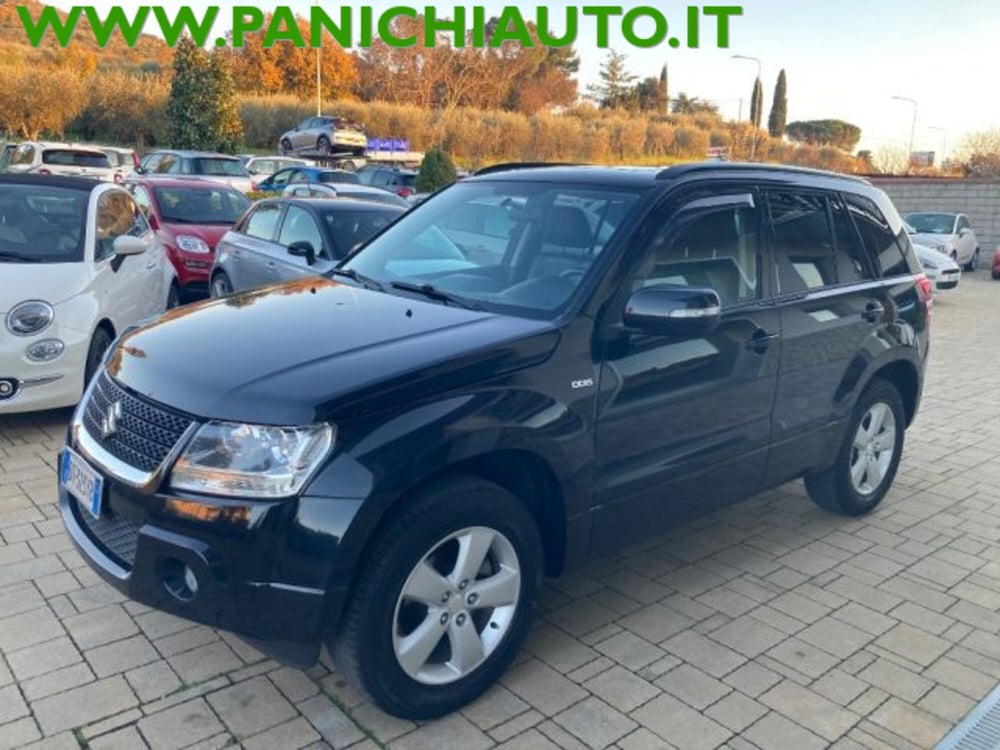 Suzuki Grand Vitara usata a Arezzo