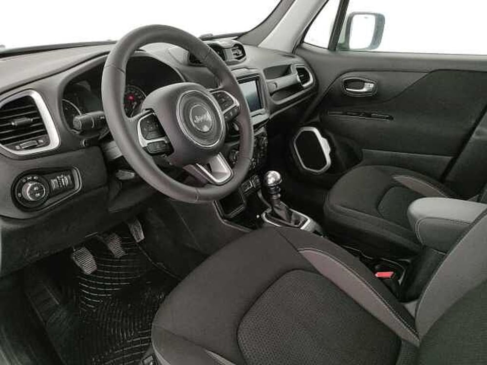 Jeep Renegade usata a Caserta (19)