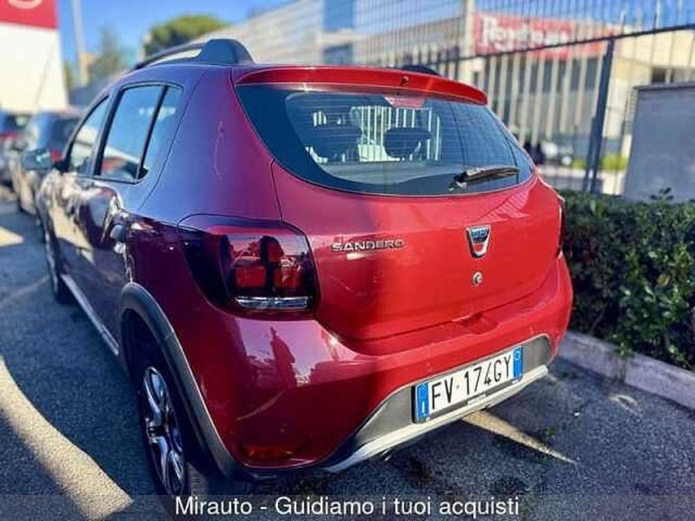 Dacia Sandero usata a Roma (3)