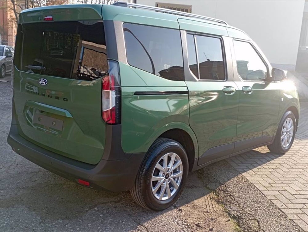 Ford Tourneo Courier nuova a Milano (2)