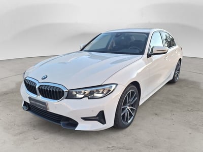 BMW Serie 3 320d xDrive Sport  del 2019 usata a Bari