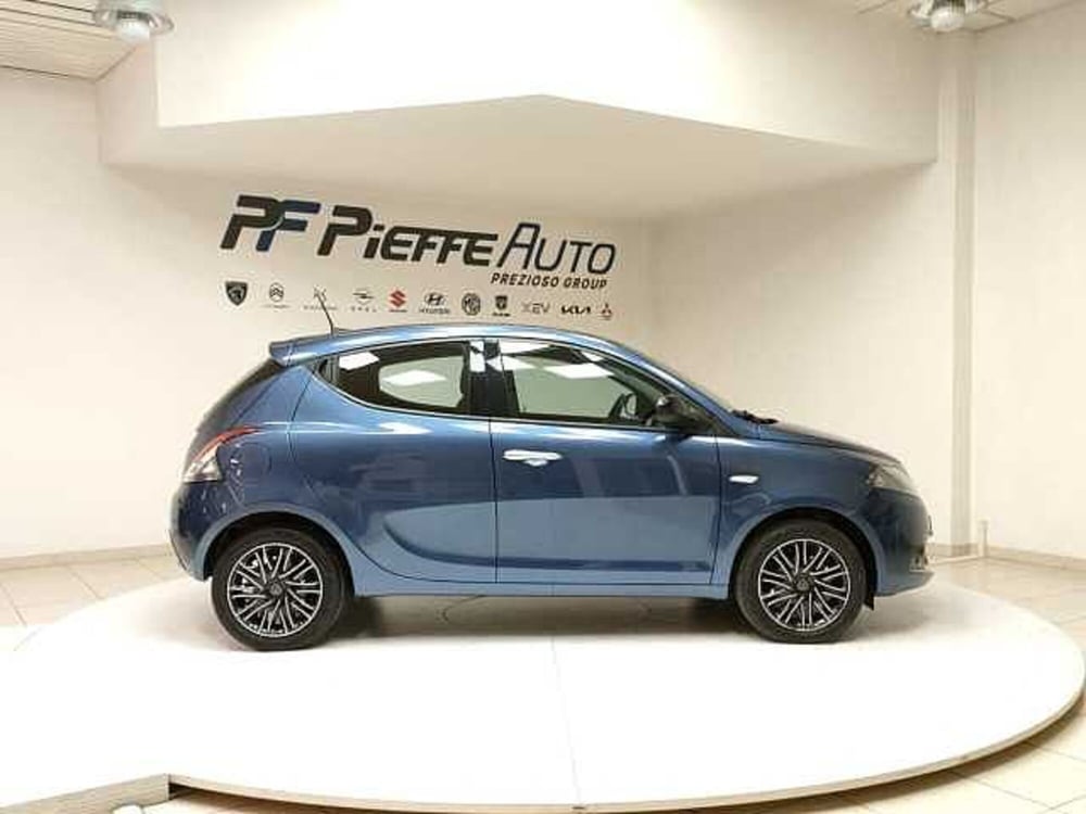 Lancia Ypsilon usata a Teramo (5)