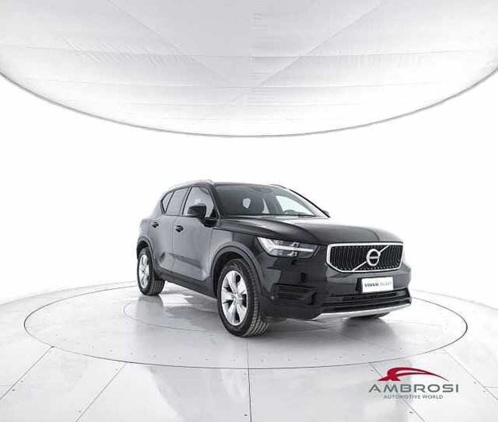 Volvo XC40 usata a Viterbo (2)