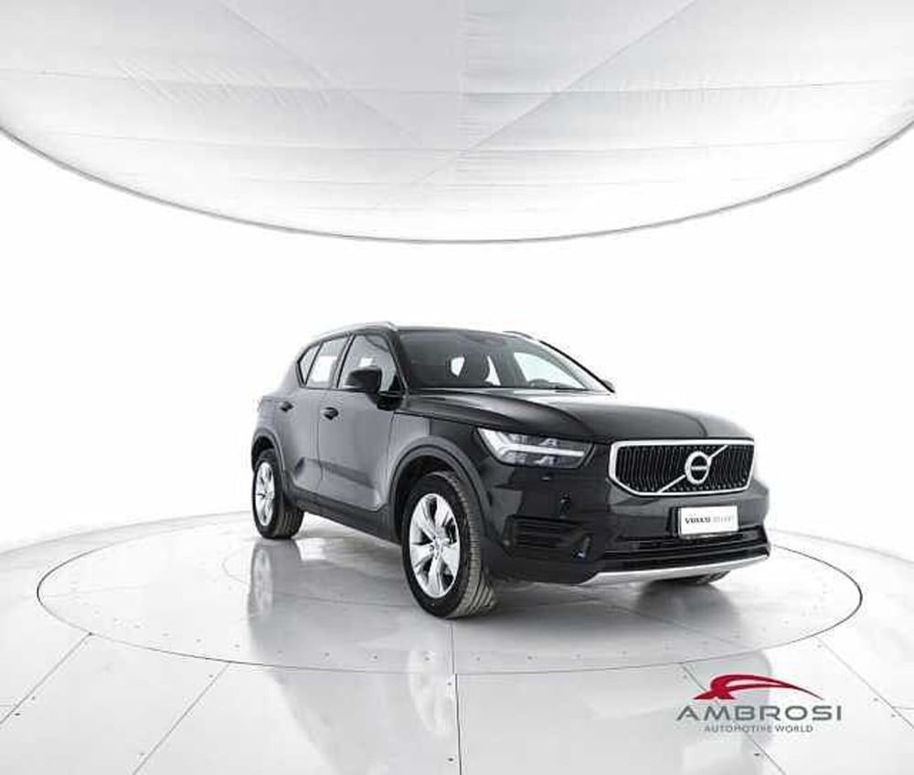 Volvo XC40 usata a Viterbo (2)