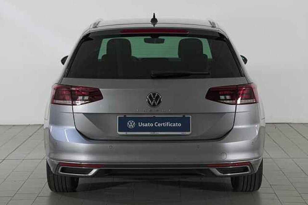 Volkswagen Passat Variant usata a Como (3)