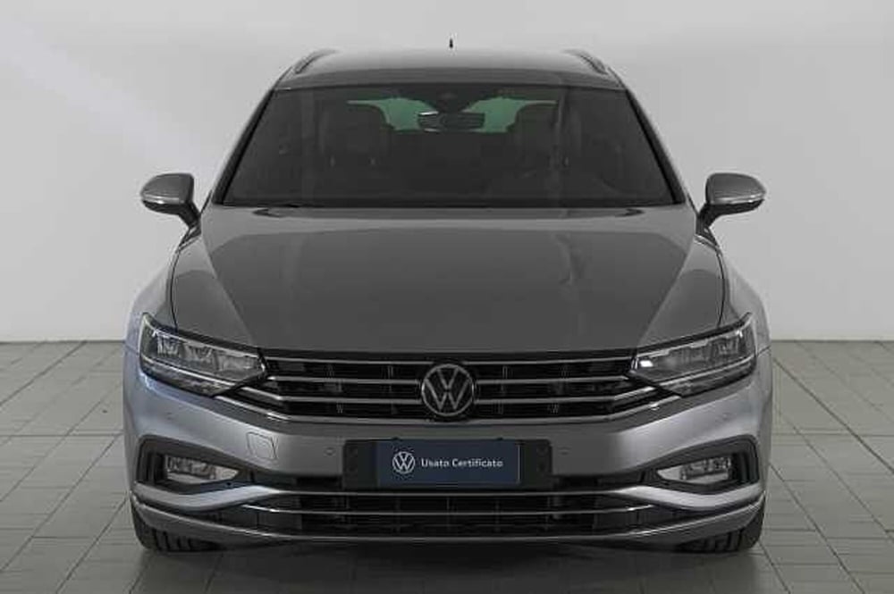 Volkswagen Passat Variant usata a Como (4)