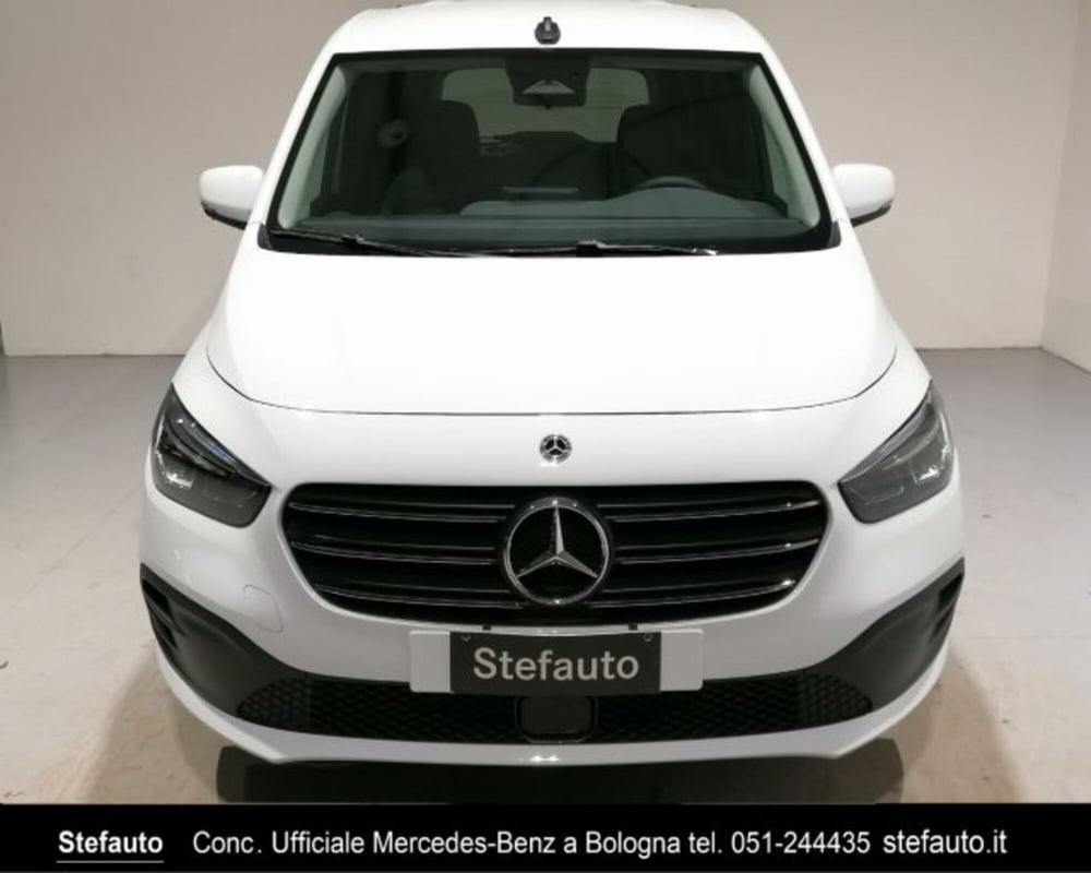 Mercedes-Benz Classe T nuova a Bologna (4)