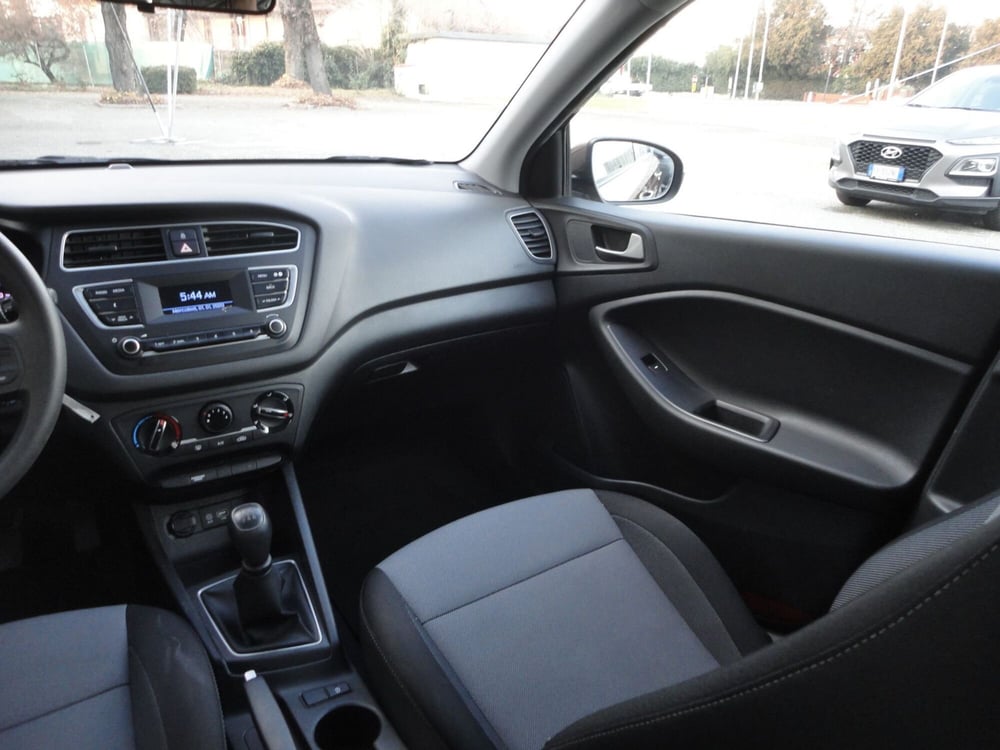 Hyundai i20 usata a Vercelli (12)