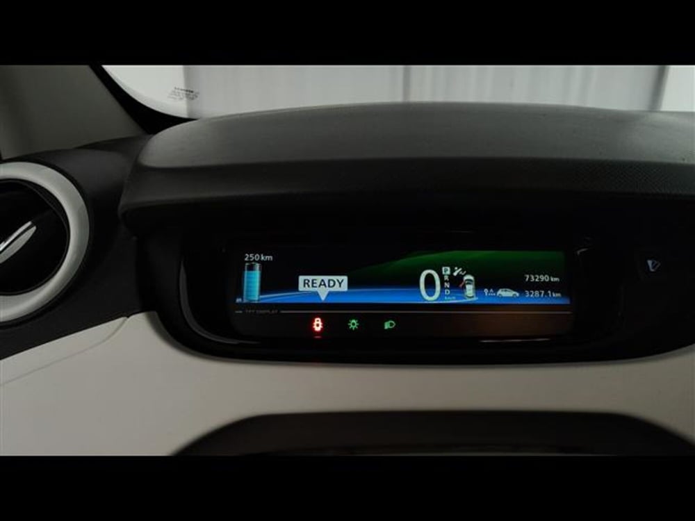 Renault Zoe usata a Milano (9)