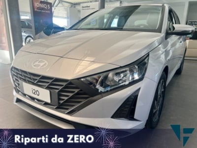 Hyundai i20 1.0 t-gdi 48V Connectline dct nuova a Tavagnacco