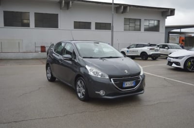 Peugeot 208 HDi 68 CV 5 porte Allure del 2014 usata a Fondi