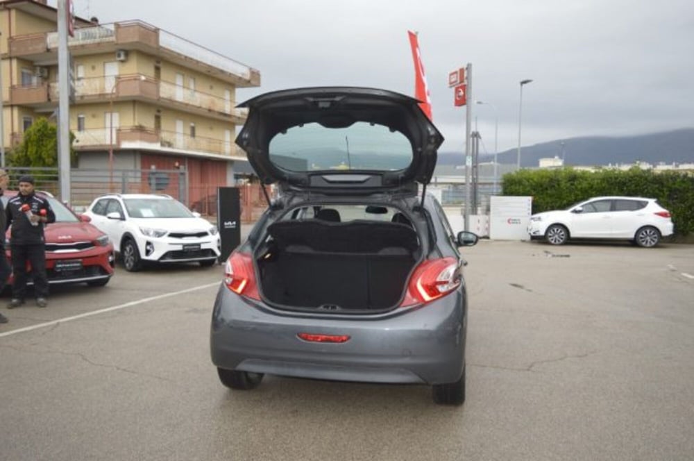 Peugeot 208 usata a Latina (7)