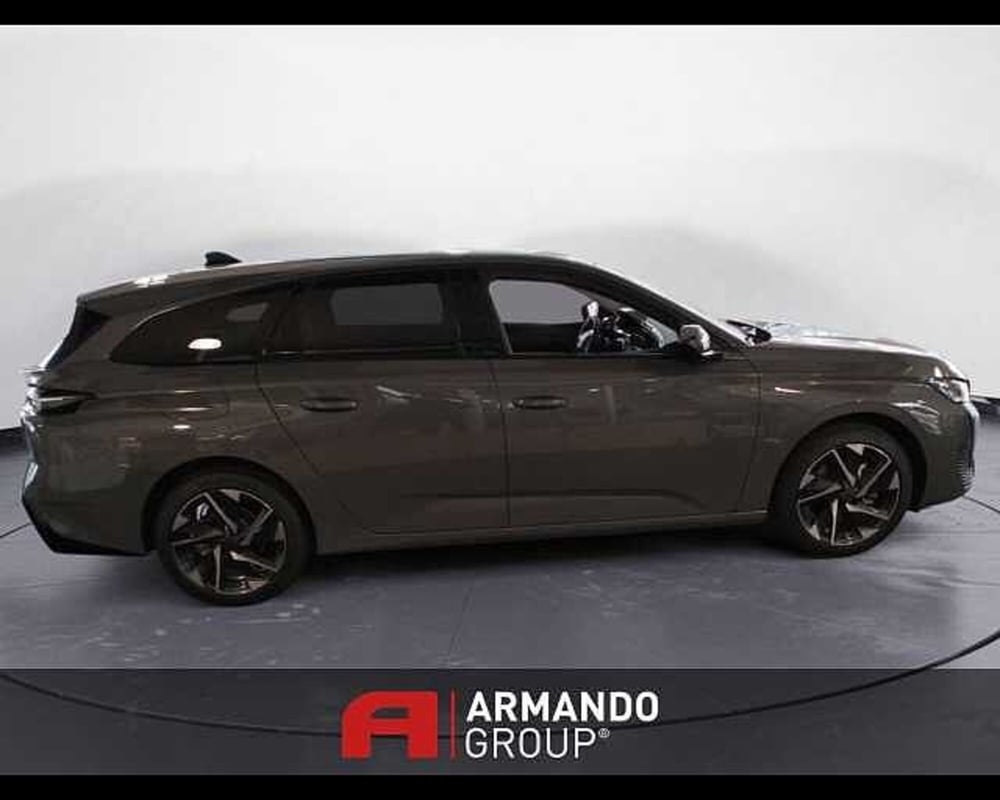 Peugeot 308 SW nuova a Cuneo (4)