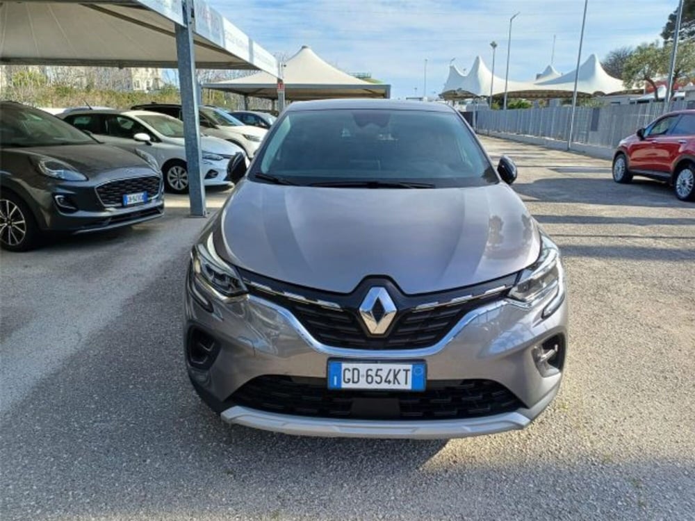 Renault Captur usata a Bari (6)