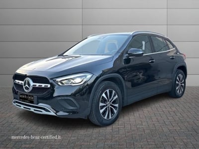 Mercedes-Benz GLA SUV 200 Automatic Sport del 2022 usata a Manocalzati