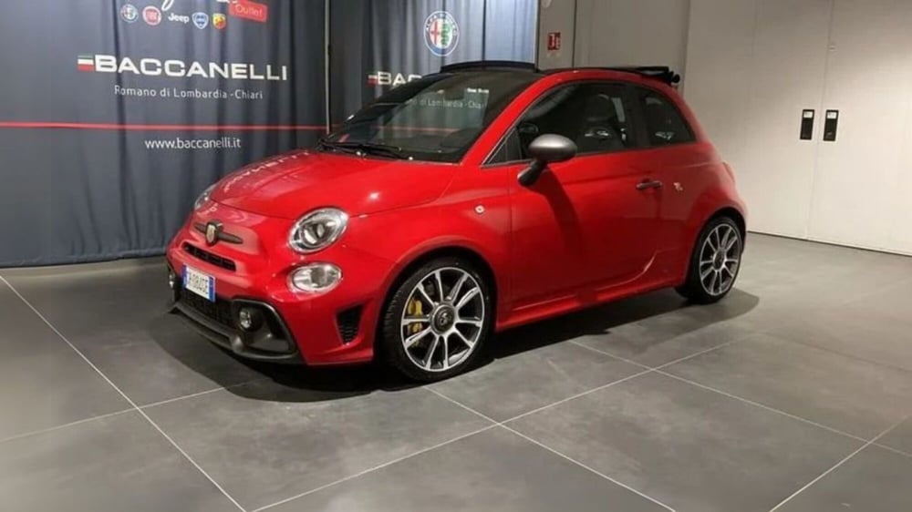 Abarth 695 Cabrio usata a Bergamo