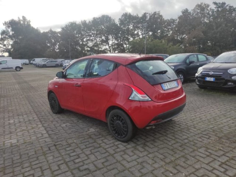 Lancia Ypsilon usata a Frosinone (4)