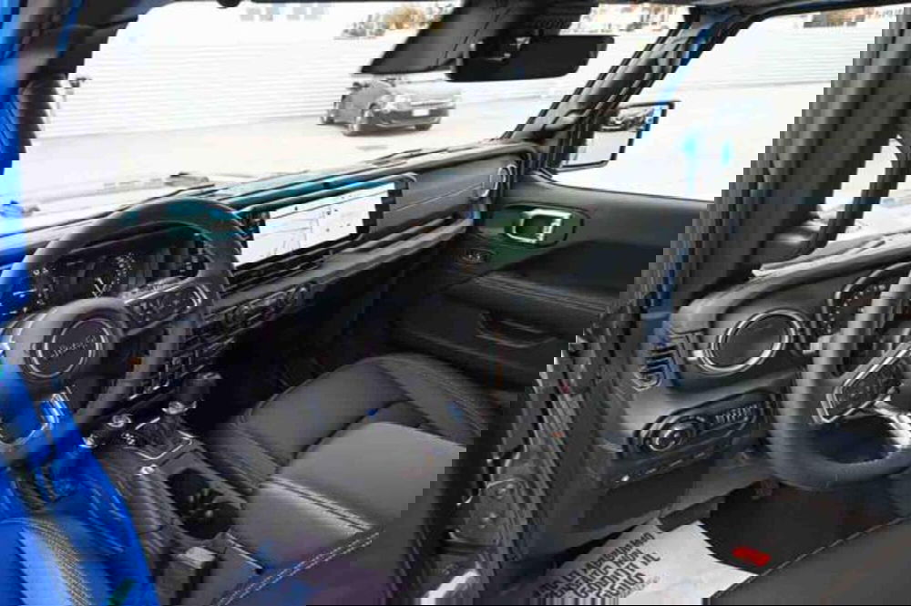 Jeep Wrangler Unlimited nuova a Torino (12)