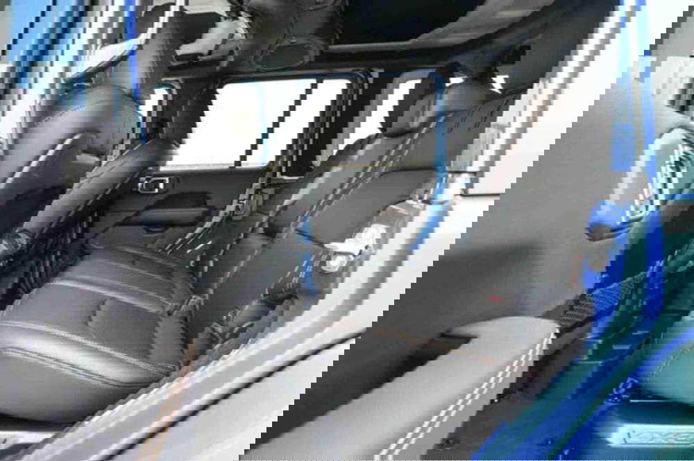 Jeep Wrangler Unlimited nuova a Torino (15)