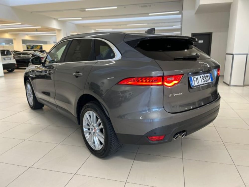 Jaguar F-Pace usata a Modena (4)