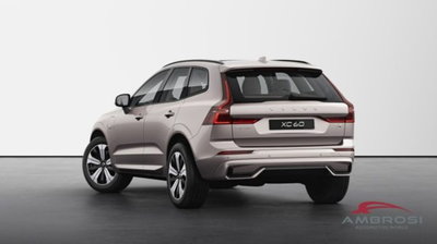Volvo XC60 T6 Recharge AWD Plug-in Hybrid aut. Plus Dark nuova a Corciano