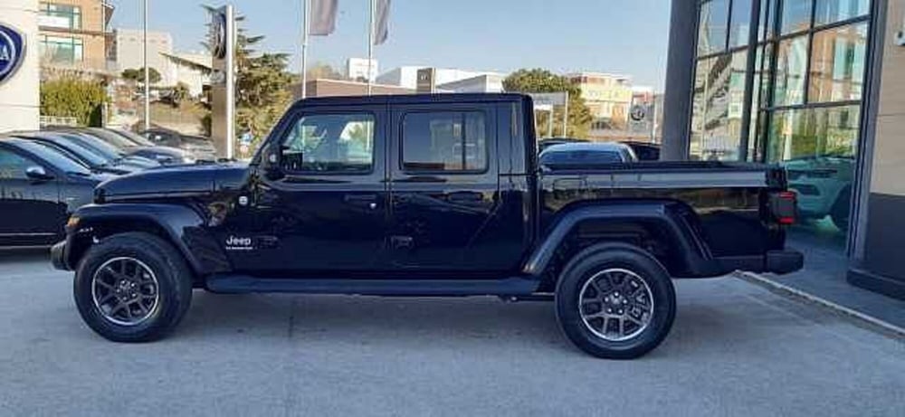 Jeep Gladiator usata a Ancona (3)