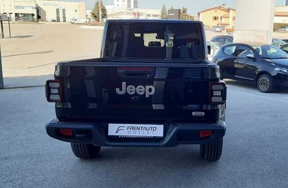 Jeep Gladiator usata a Ancona (7)