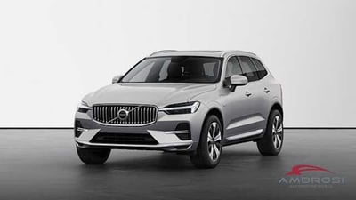 Volvo XC60 T6 Recharge AWD Plug-in Hybrid aut. Ultimate Bright nuova a Viterbo