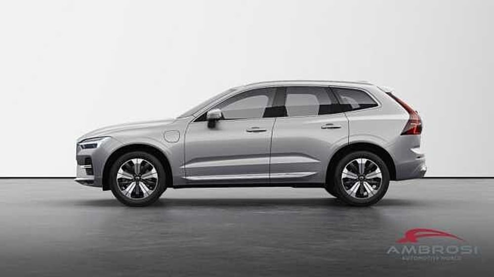 Volvo XC60 nuova a Viterbo (2)