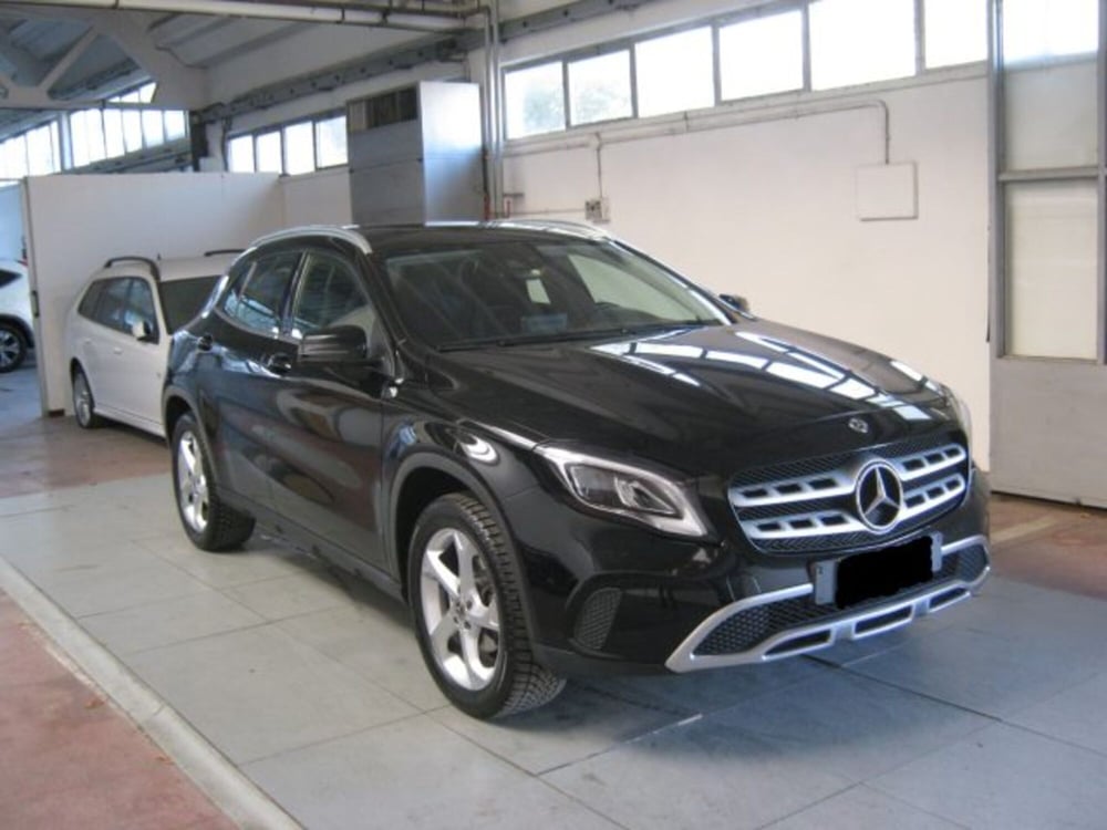 Mercedes-Benz GLA SUV usata a Ascoli Piceno