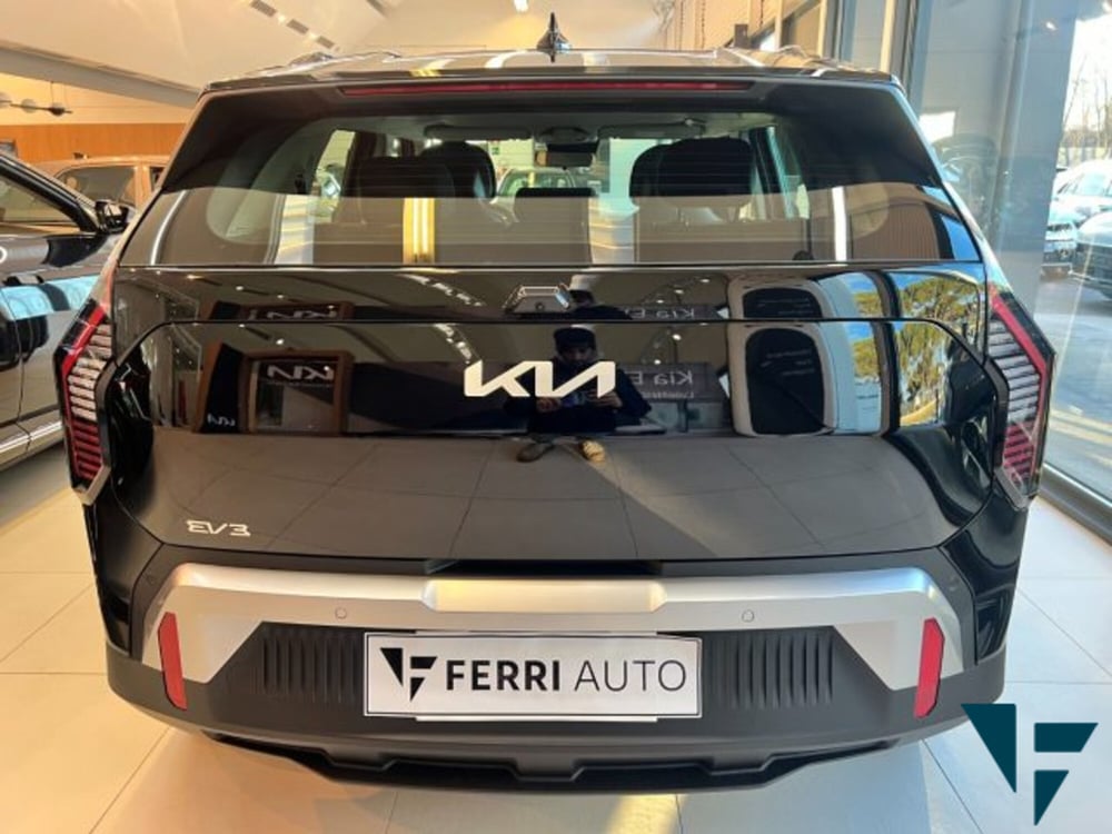 Kia EV3 nuova a Udine (5)