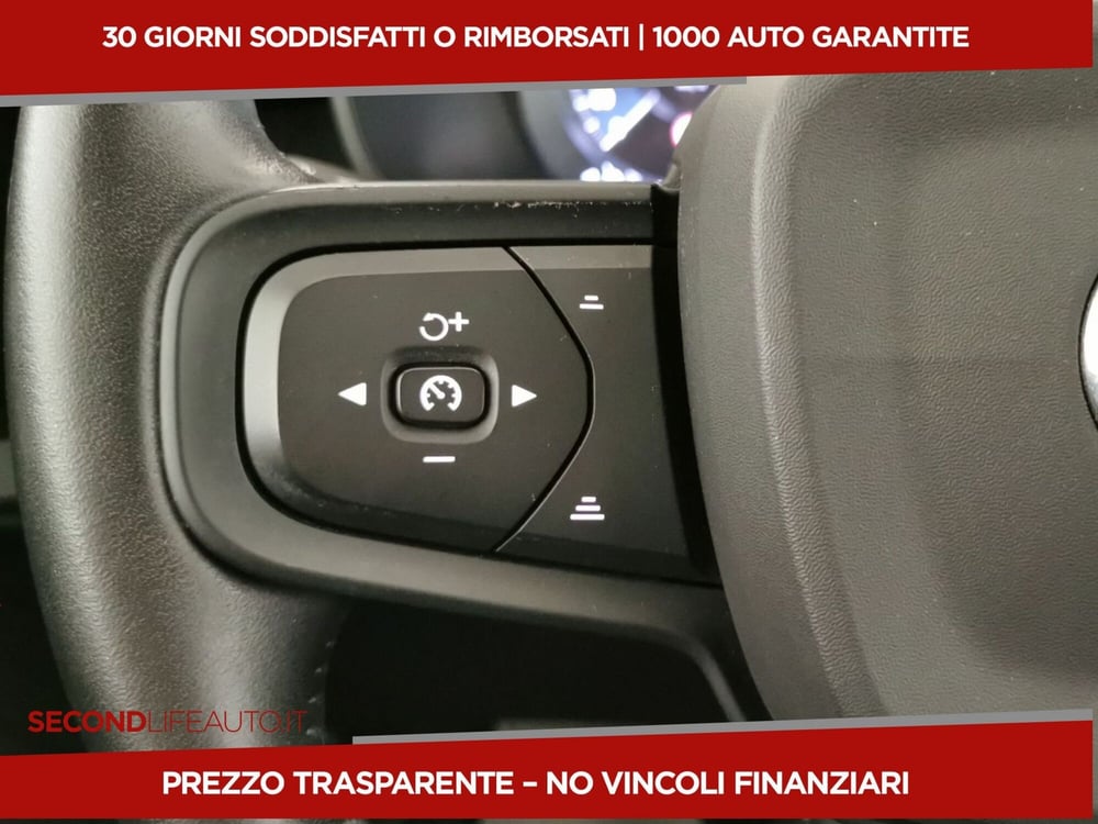 Volvo XC40 usata a Roma (18)