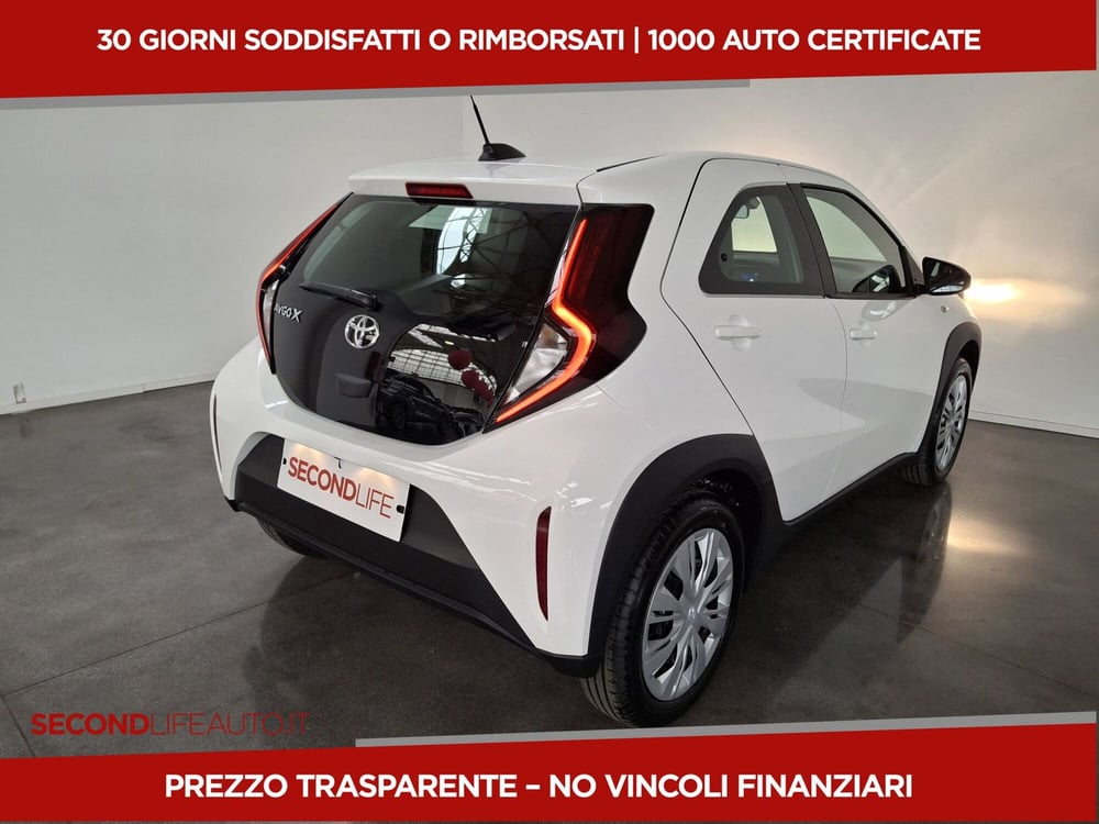 Toyota Aygo X nuova a Roma (10)