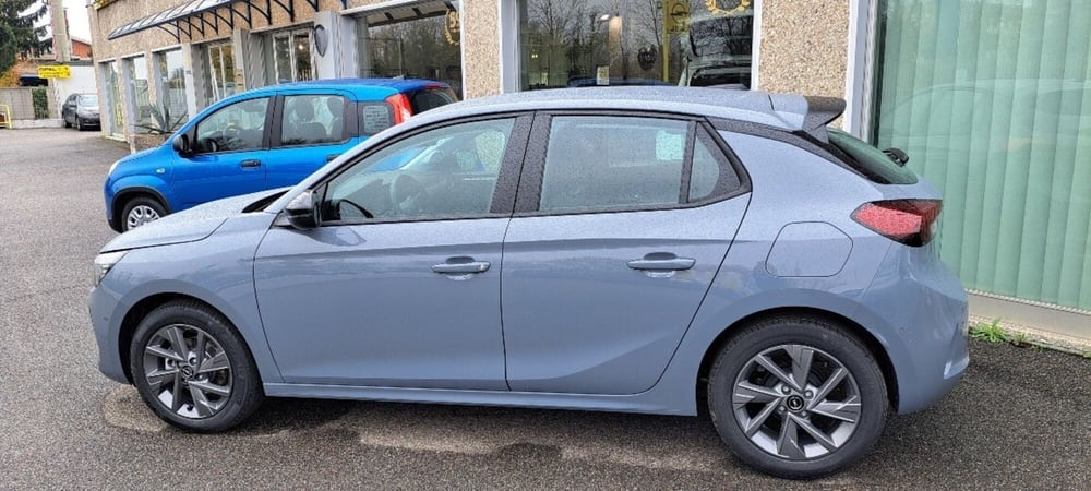 Opel Corsa nuova a Varese (14)