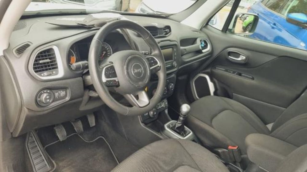 Jeep Renegade usata a Savona (18)