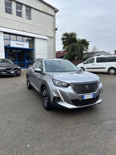 Peugeot 2008 BlueHDi 110 S&amp;S Active  del 2021 usata a Novara