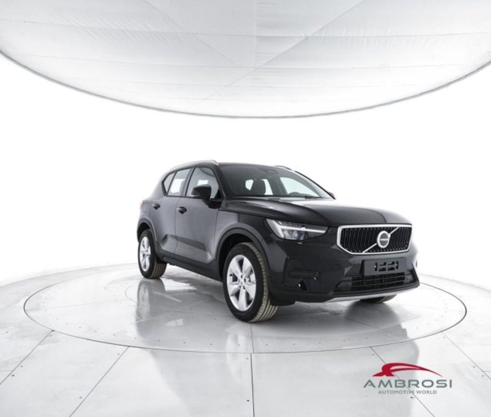 Volvo XC40 nuova a Perugia (2)