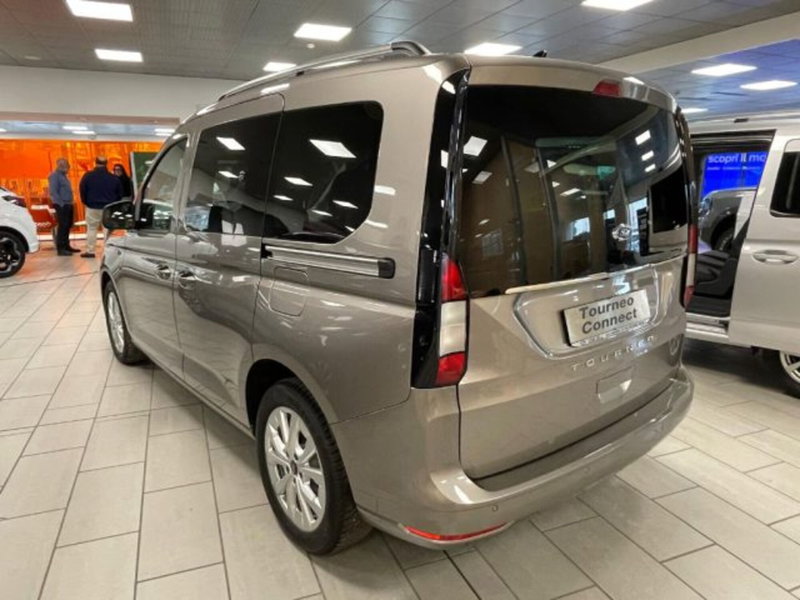 Ford Tourneo Connect nuova a Cuneo (5)