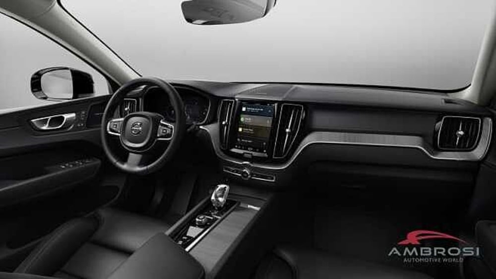 Volvo XC60 nuova a Viterbo (9)