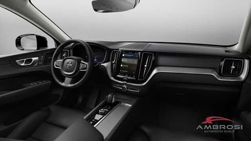 Volvo XC60 nuova a Viterbo (8)