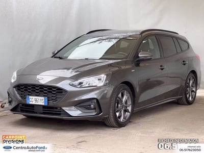 Ford Focus Station Wagon 1.0 EcoBoost 125 CV SW ST-Line  del 2021 usata a Albano Laziale