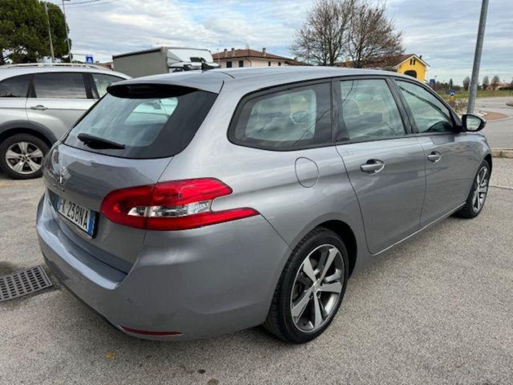 Peugeot 308 SW usata a Padova (6)