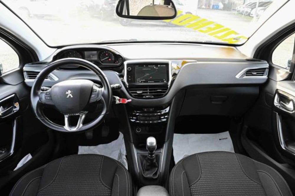 Peugeot 208 usata a Torino (10)