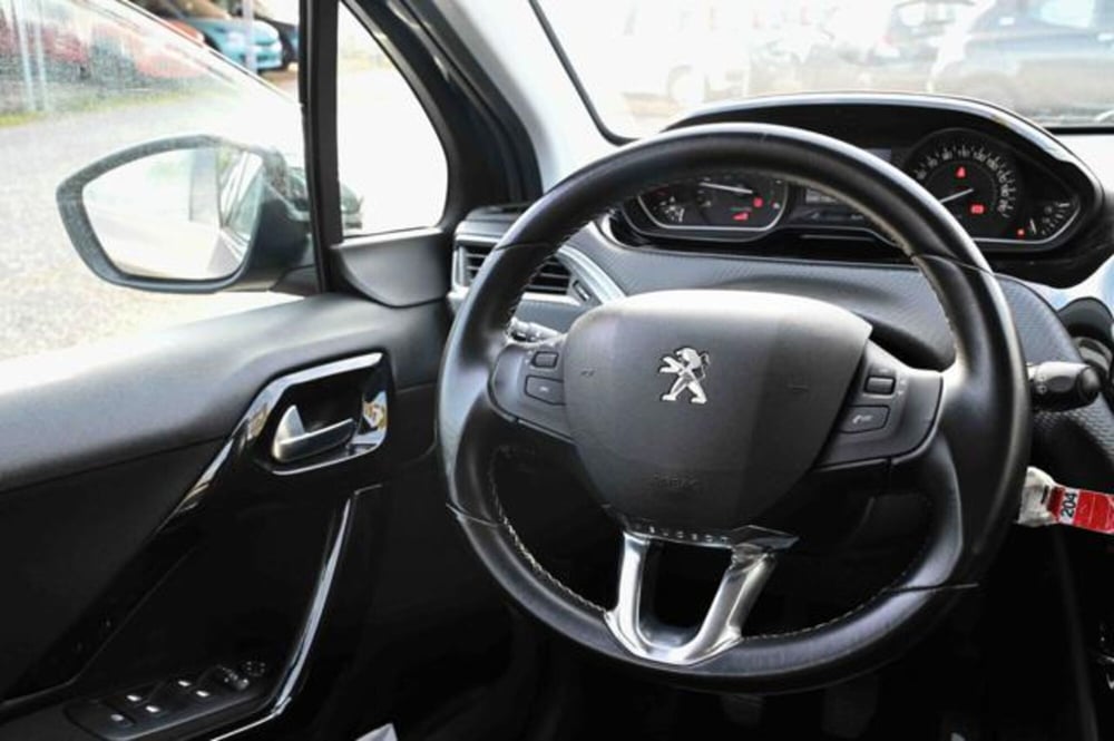 Peugeot 208 usata a Torino (19)