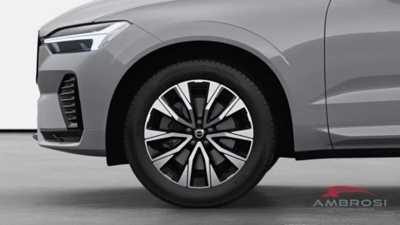 Volvo XC60 nuova a Perugia (5)