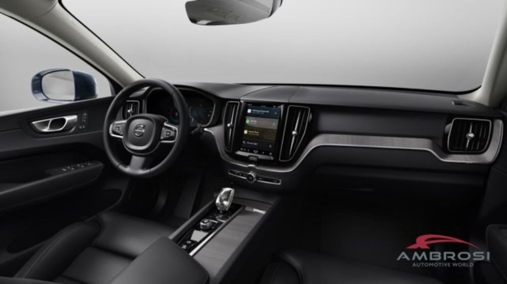 Volvo XC60 nuova a Perugia (9)