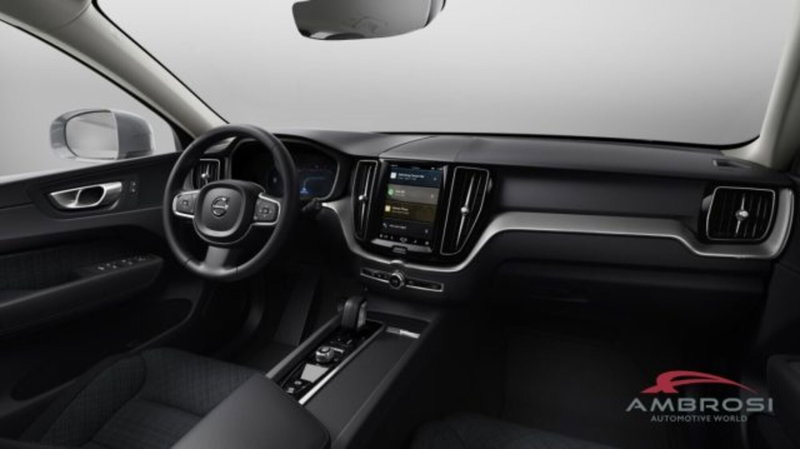 Volvo XC60 nuova a Perugia