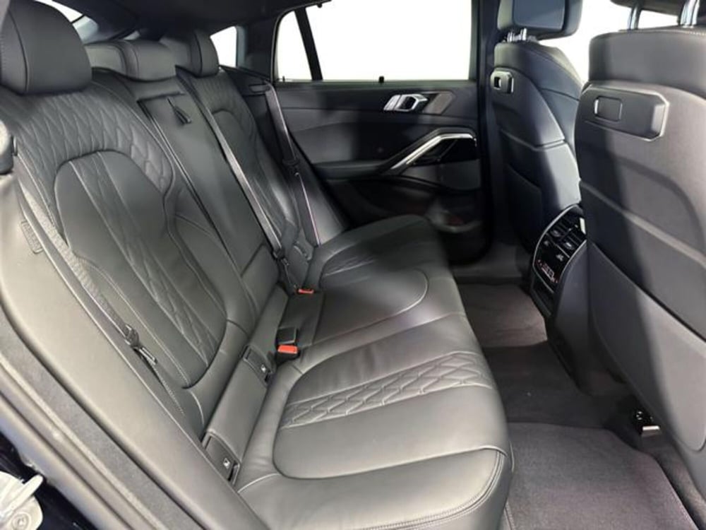 BMW X6 nuova a Modena (20)